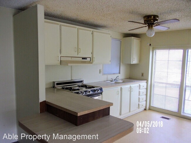 Foto del edificio - 2 br, 1 bath House - 200 Park Way