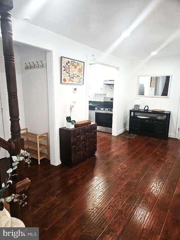 Foto del edificio - 3416 Groveton St