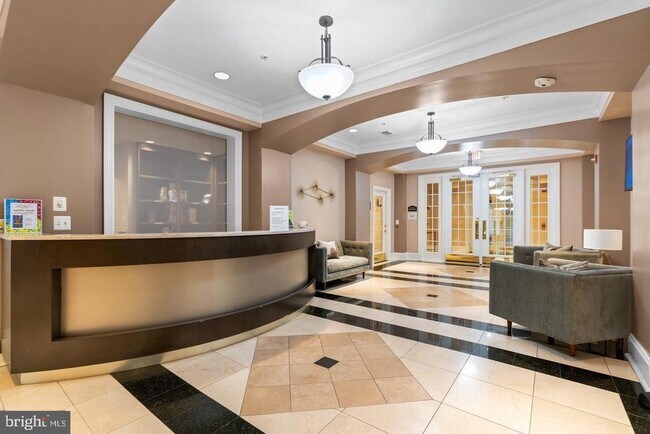Foto del edificio - 11800 Old Georgetown Rd