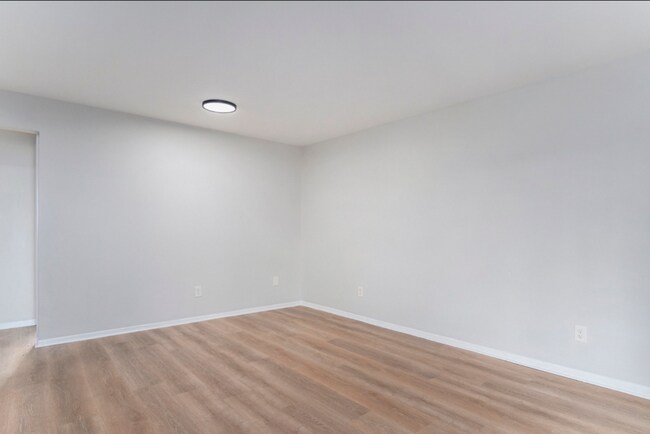 Foto del edificio - 2727 Madelyn Dr SW