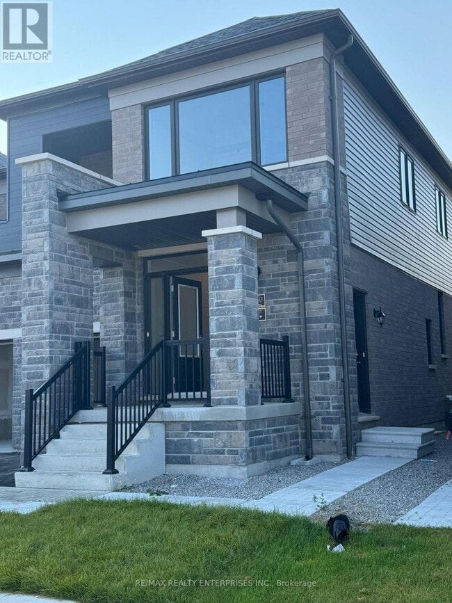 Building Photo - 140 Nottingham Rd