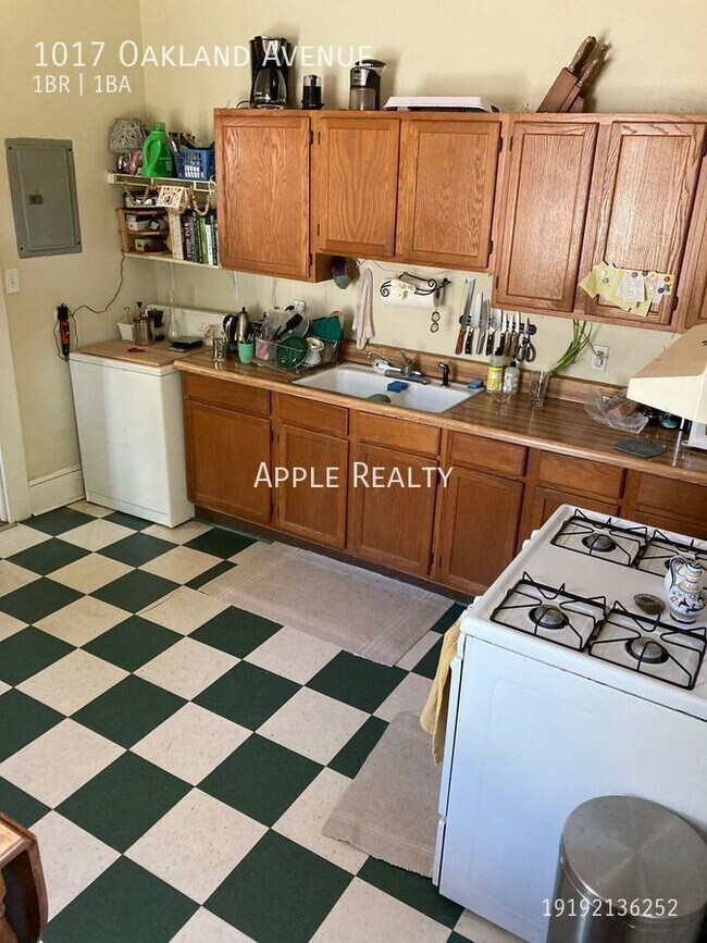 Foto del edificio - 1017 Oakland Ave - Available Mid August