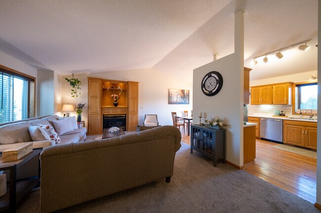 Foto del edificio - 5849 193rd St W