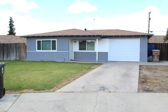 Building Photo - 2625 Miria Dr