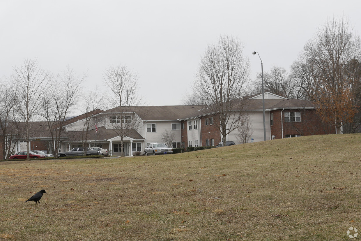 Building Photo - Laurel Wood Apartments