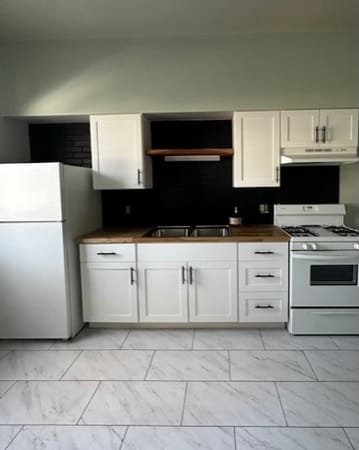 Building Photo - 2060 Whittier St