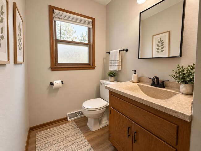 Foto del edificio - 6021 N 109th St