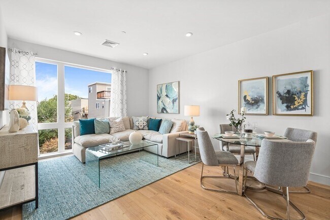 Foto del edificio - 420 W Broadway