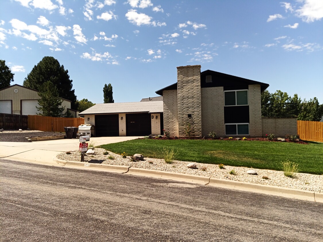 Primary Photo - 2530 S 550 W St