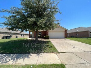 Building Photo - 4888 Parkview Hills Ln