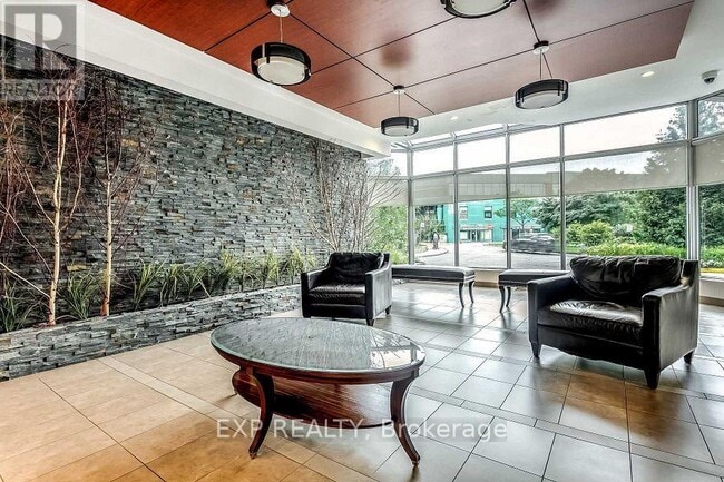 Photo du bâtiment - 50-850 Kingsbridge Garden Cir