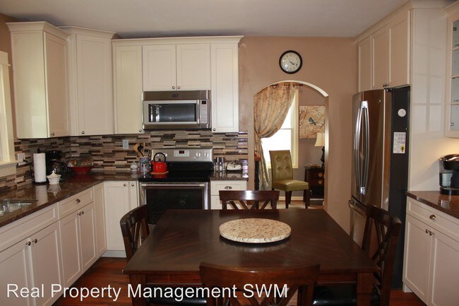 Foto del edificio - 3 br, 2 bath House - 3652 Riverside Rd