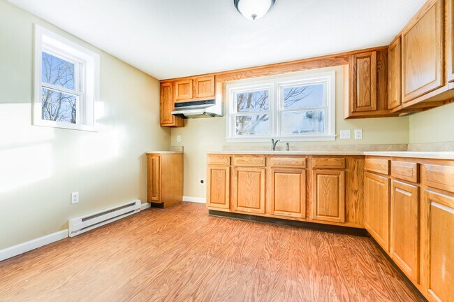 Foto del edificio - Spacious Cambridge City Home