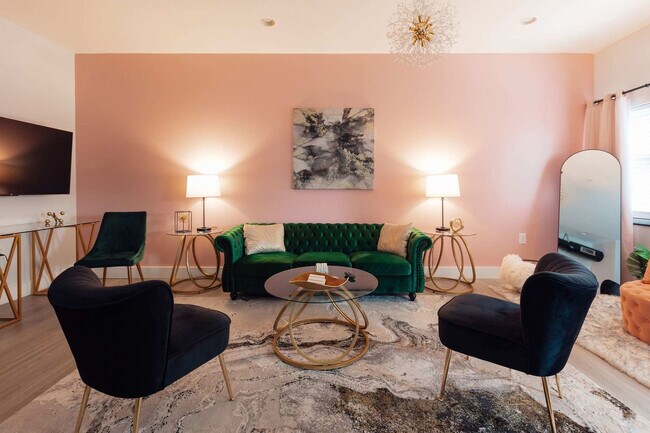 Foto del edificio - 202 E Main St