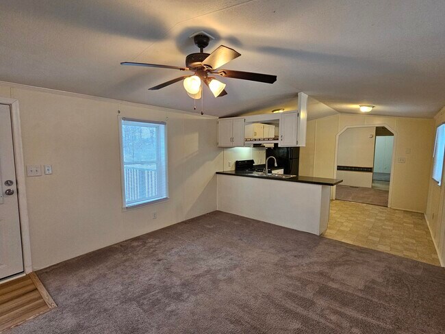 Foto del edificio - 16 Noble Ln