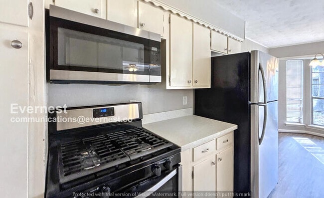 Foto del edificio - 2011 Williamsburg Ct S