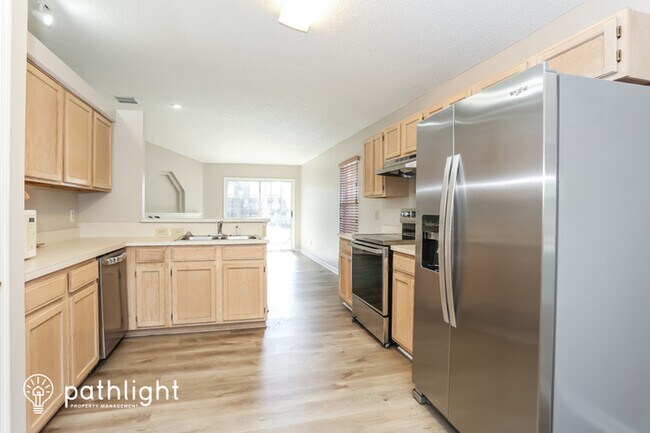 Building Photo - 12392 Nesting Eagles Way, Jacksonville, FL...