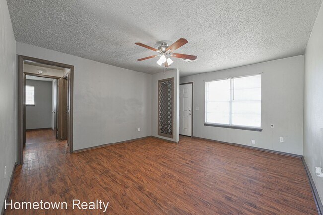 Building Photo - 3 br, 2 bath House - 5312 Briarwood Drive
