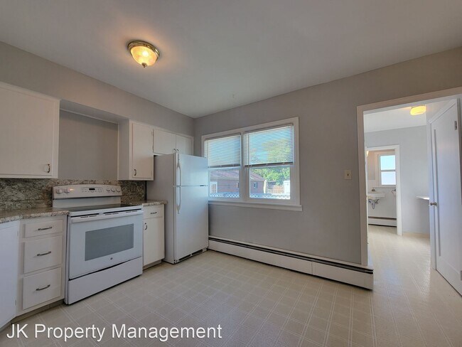 Building Photo - 3 br, 1.5 bath House - 2705 6th Ave N