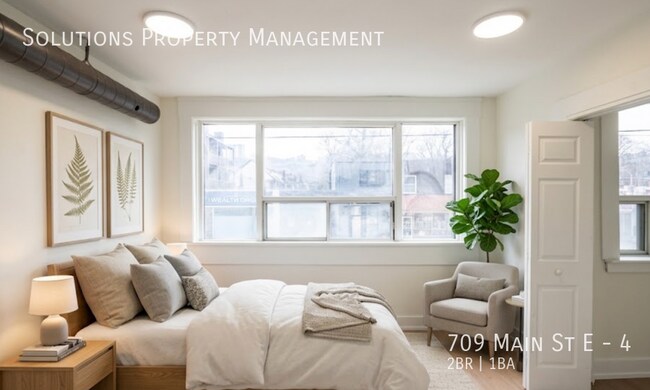 Photo du bâtiment - **Newly Renovated 2 Bedroom Unit**