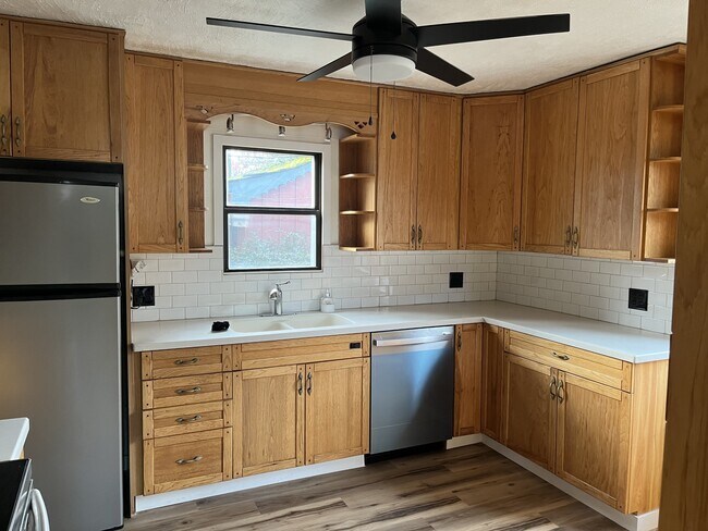 Foto del edificio - 4909 W Alamosa St