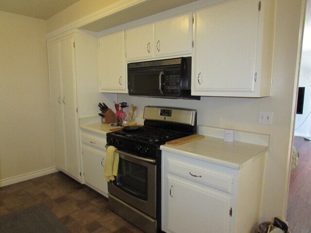 Building Photo - Beautiful 3BD/2BA Home on Cul de Sac - Quiet & Private - NEW MARKETING PICS PENDING!