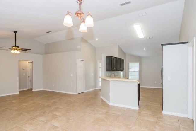 Foto del edificio - 3289 Avalon Dr