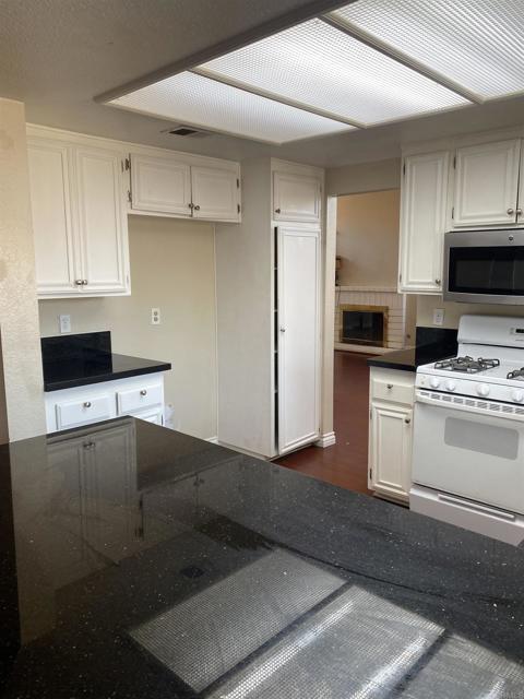 Foto del edificio - 16502 Mango Way