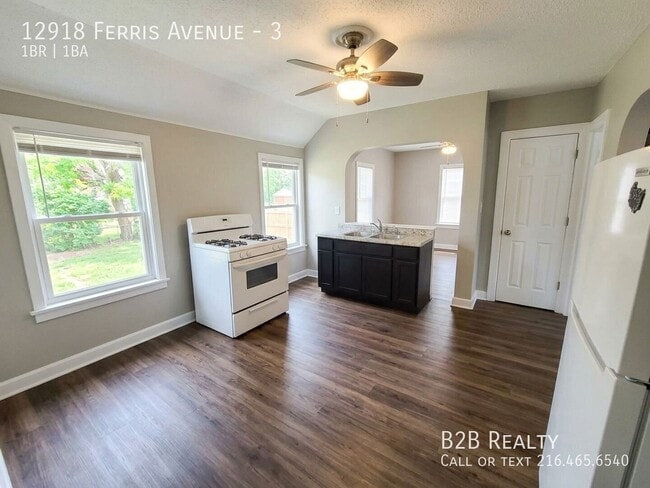 Building Photo - 12918 Ferris Ave