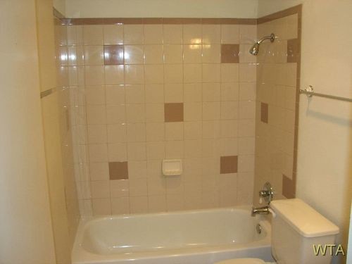 Building Photo - 2601 Penny Ln