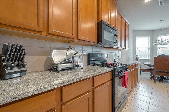 Foto del edificio - 9906 Bronze Mill Ln