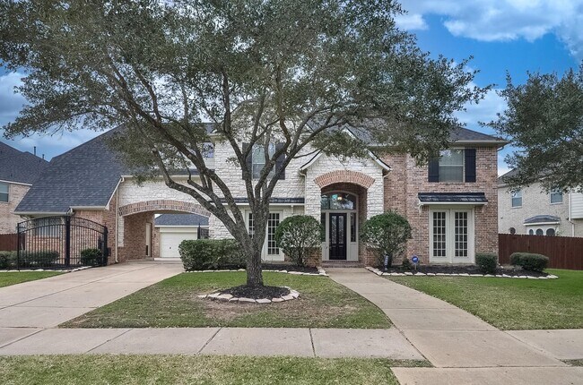 Foto del edificio - 3826 Bell Hollow Ln