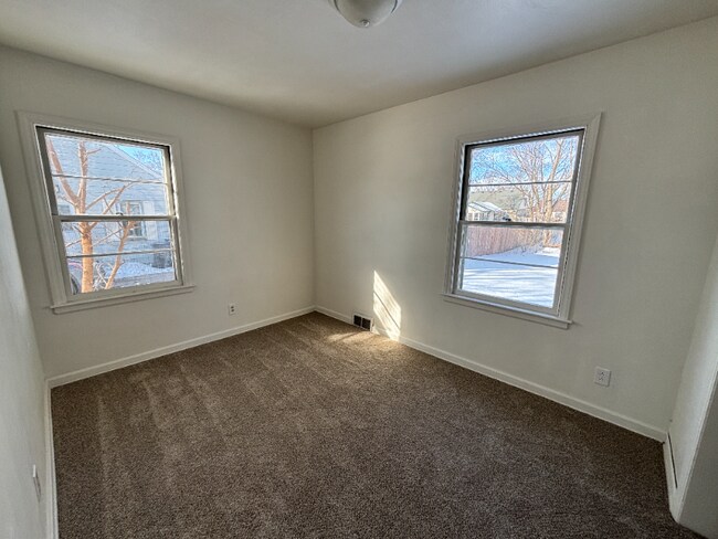 Foto del edificio - 3817 Miller Rd