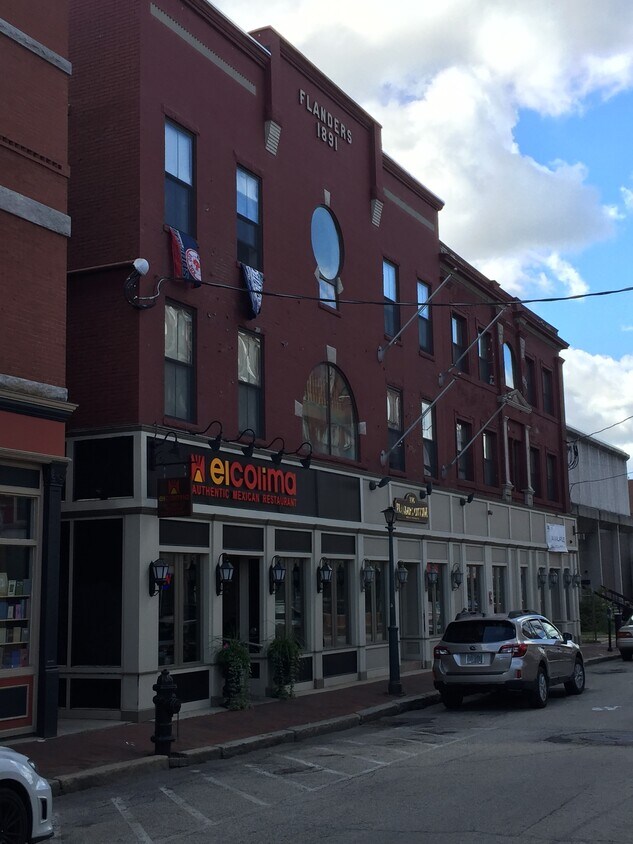 Great Building! - 116 W Pearl St