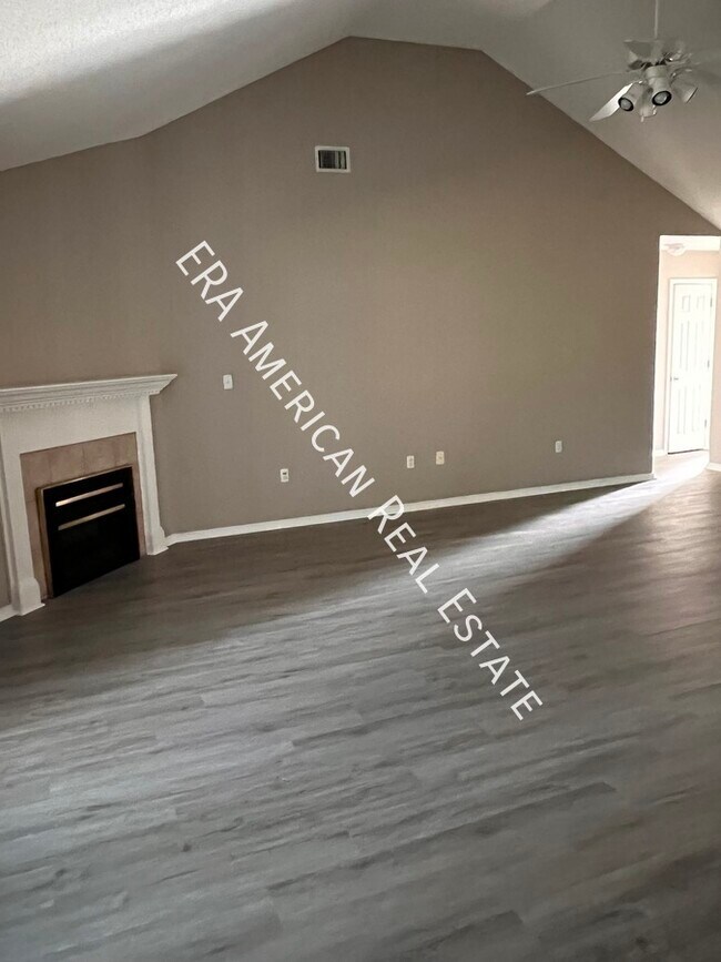 Foto del edificio - 654 Brunson St