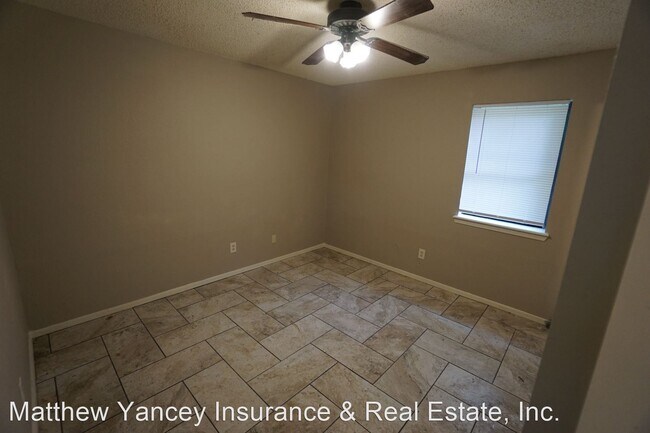 Foto del edificio - 3 br, 1.5 bath House - 1606 Brewer Ln