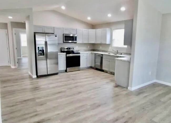 Foto del edificio - 903 4th St