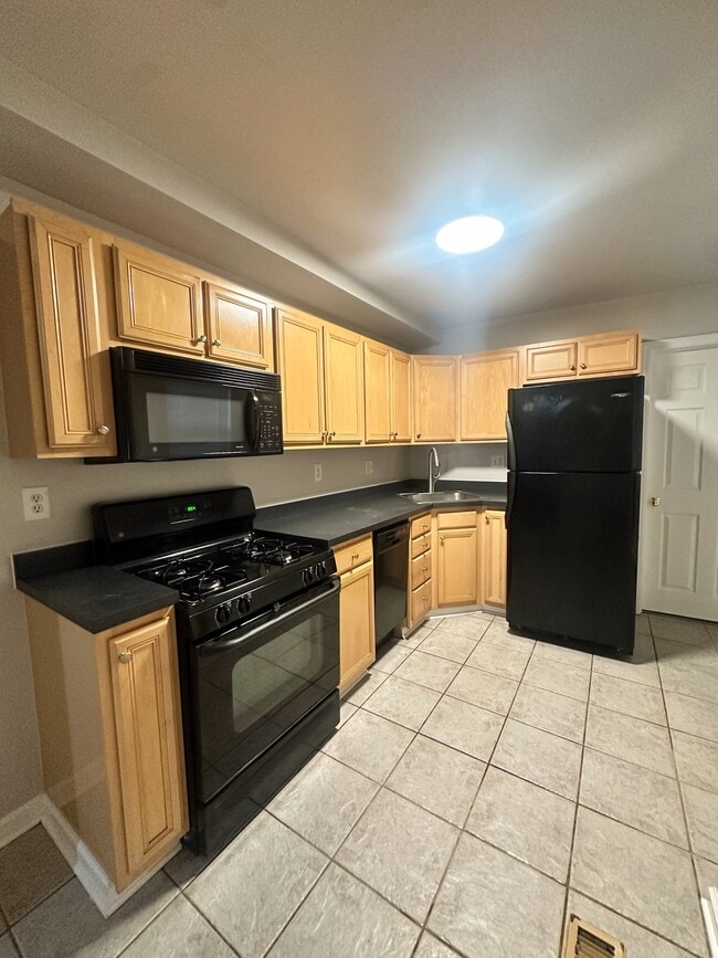 Photo - 1016 Bingham St Townhome