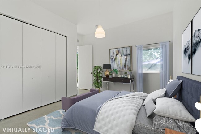 Foto del edificio - 3660 SW 24th Ter