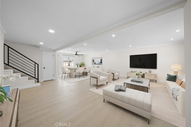 Foto del edificio - 16401 Mercier Ln