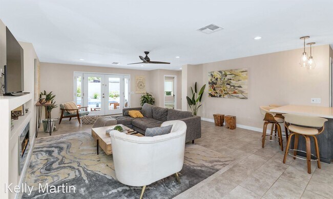 Foto del edificio - 4 br, 3 bath House - 6231 N 13th St