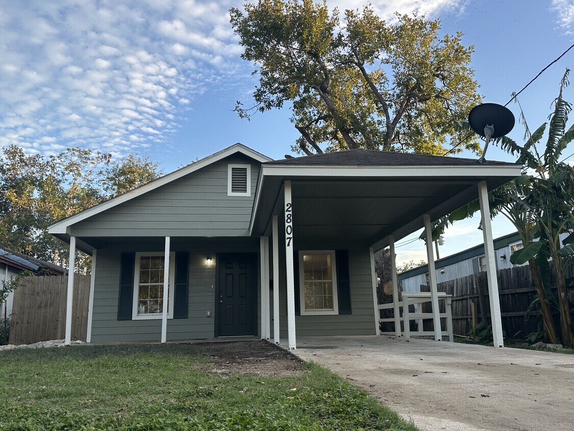 Foto principal - 2807 Odem St
