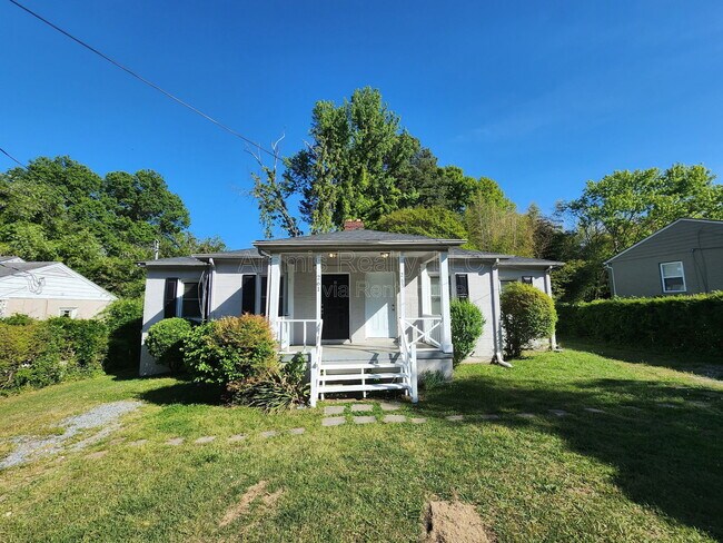 Photo - 261 Victory Dr SE Townhome