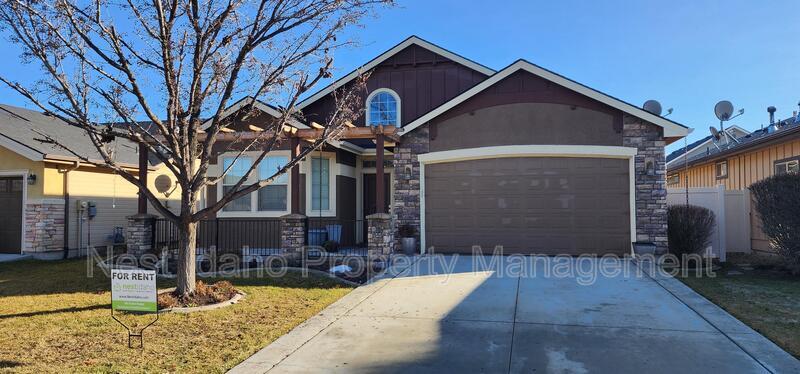 Primary Photo - 6064 N Saguaro Hills Ave