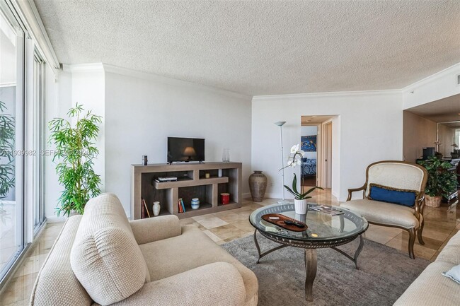 Building Photo - 21205 Yacht Club Dr