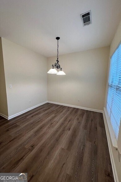 Foto del edificio - 3312 Hidden Cove Cir NW