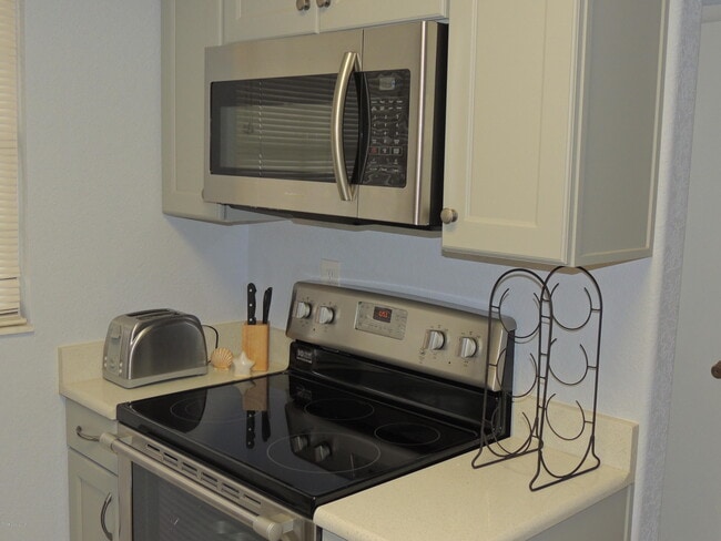 Foto del edificio - 383 N Atlantic Ave