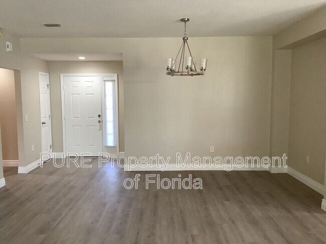 Foto del edificio - 5600 SW 44th Rd