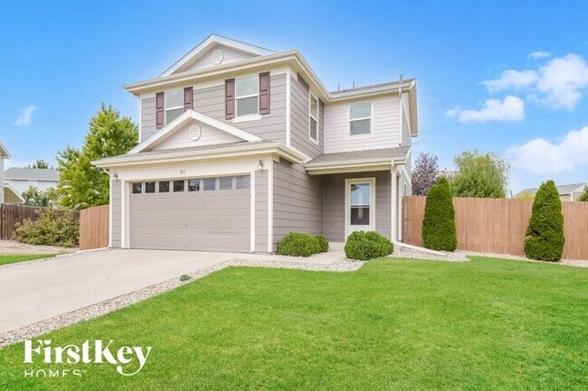 Foto del edificio - 243 Silver Spur Ct