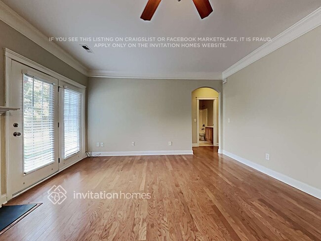Building Photo - 8426 Fairlight Dr